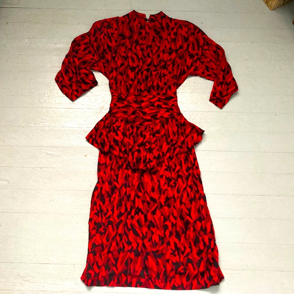 Vintage peplum waist pencil skirt high neck dress